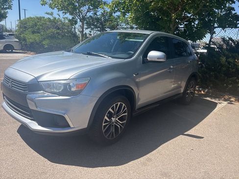 Used 2017 Mitsubishi Outlander Sport LE AWD/4WD image 6