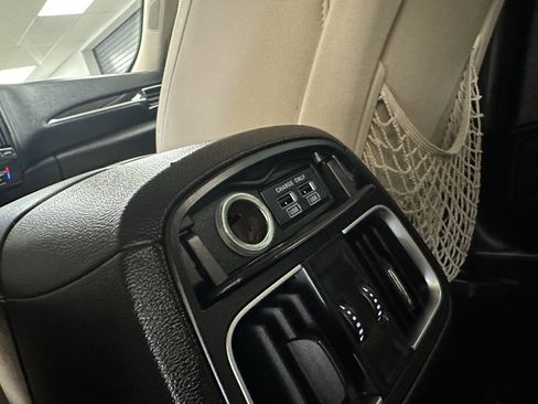 Used 2020 Maserati Levante S image 75