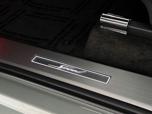 Used 2023 Bentley Bentayga Speed image 34