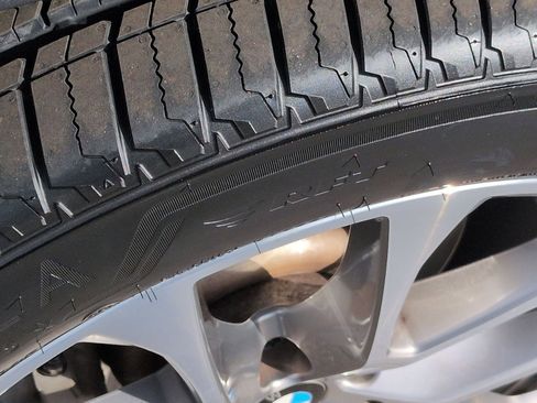 Certified 2022 BMW X5 sDrive40i image 12