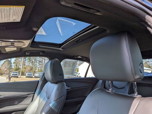 Certified 2021 Cadillac CT4 Luxury w/ Sun And Sound Package image 14