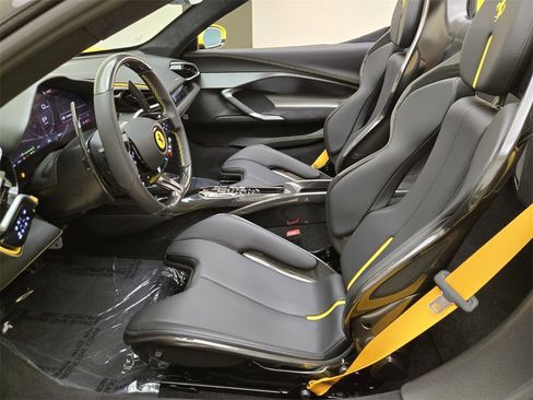 Used 2023 Ferrari 296 GTS image 19