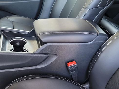 New 2025 Jeep Grand Cherokee Limited 4xe image 9