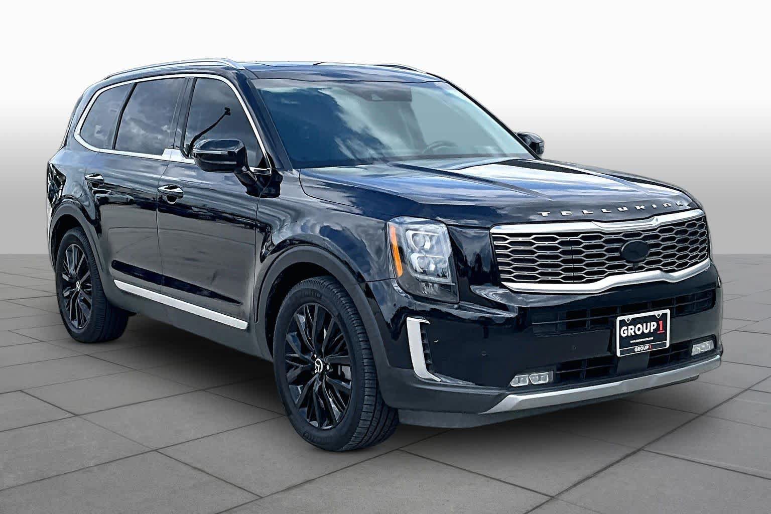 Used 2020 Kia Telluride SX w/ SX Prestige Package AWD/4WD image 3