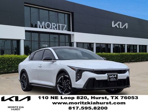 New 2026 Kia K4 GT-Line image 1