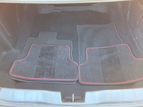 Used 2021 Chevrolet Camaro ZL1 w/ LPO, ZL1 Protection Package image 15