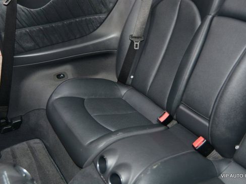 Used 2005 Mercedes-Benz CLK 320 Cabriolet image 27