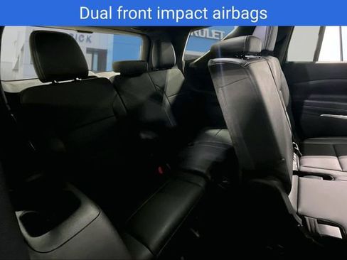 Certified 2026 Chevrolet Traverse LT w/ Driver Confidence Package AWD/4WD image 26