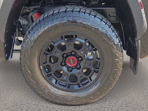 Used 2025 Toyota Tundra TRD Pro AWD/4WD image 8