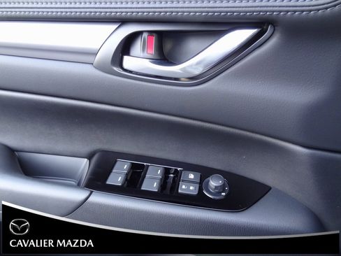 New 2025 MAZDA CX-5 AWD 2.5 S w/ Preferred Package image 12