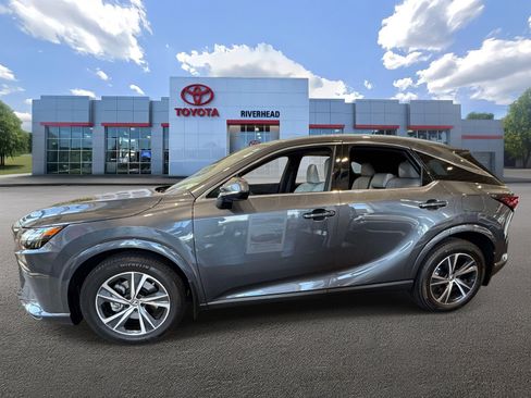 Used 2024 Lexus RX 350 Premium w/ Accessory Package (Z1) AWD/4WD image 3