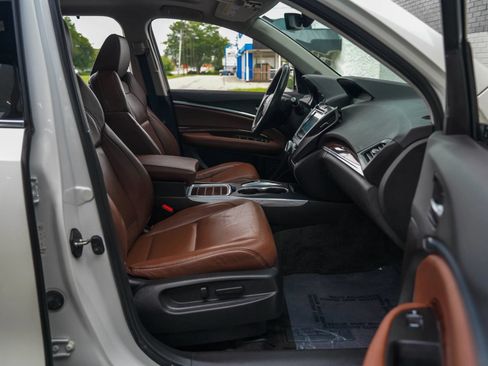 Used 2018 Acura MDX w/ Tech & Entertainment Pkg AWD/4WD image 26