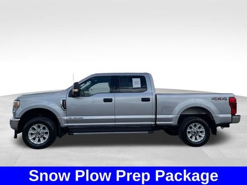 Used 2022 Ford F250 XLT w/ XLT Value Package AWD/4WD image 2