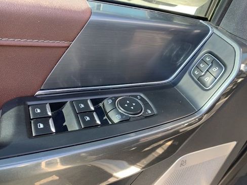 Used 2023 Ford F150 Lariat w/ Equipment Group 502A High image 22