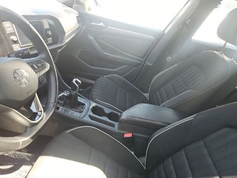 Used 2024 Volkswagen Jetta Sport FWD image 6