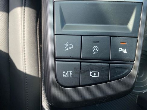 Certified 2026 Kia Sportage SX AWD/4WD image 14