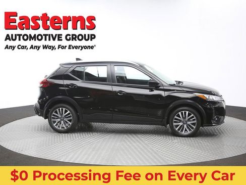 Used 2023 Nissan Kicks SV FWD image 44