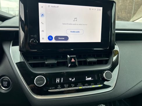 Certified 2024 Toyota Corolla LE image 12