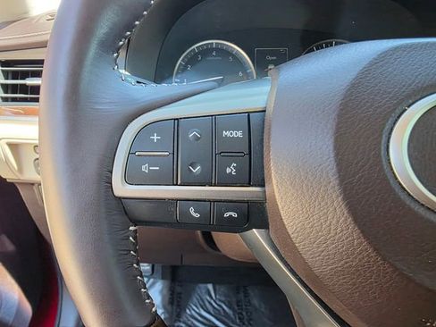 Used 2016 Lexus ES 350 w/ Luxury Package w/Wood Trim image 27