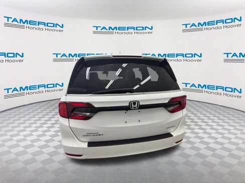 Used 2023 Honda Odyssey Sport image 4