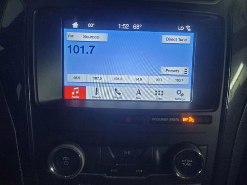 Used 2019 Ford Explorer XLT w/ Equipment Group 201A FWD image 25