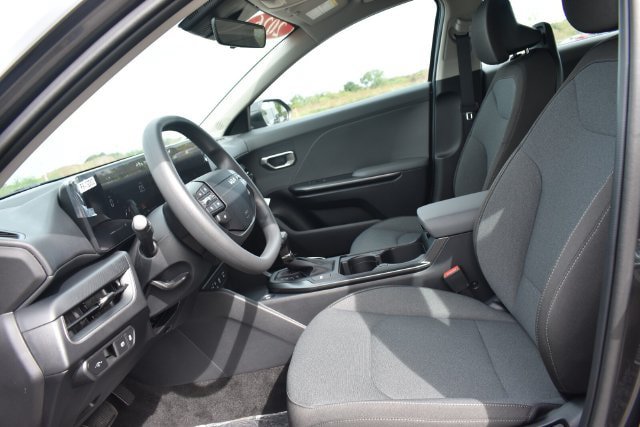New 2026 Kia K4 FWD image 19
