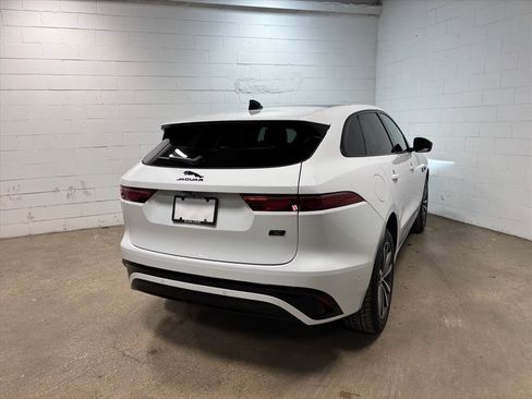 New 2026 Jaguar F-PACE R-Dynamic S image 7