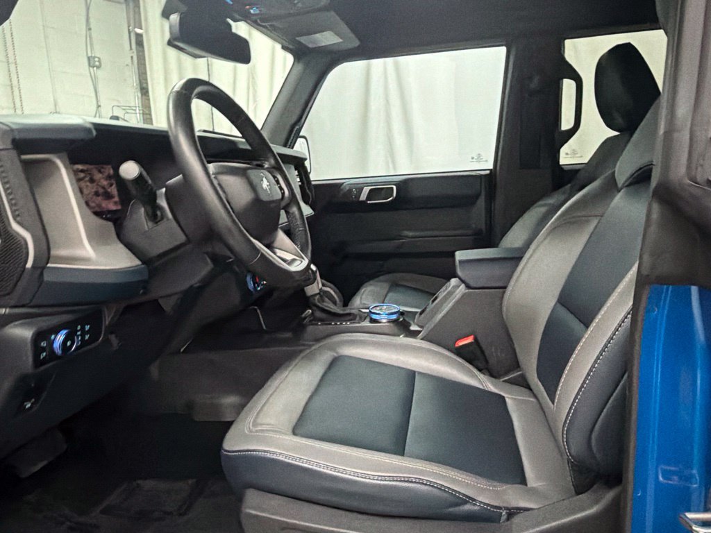 Used 2024 Ford Bronco Outer Banks AWD/4WD image 13