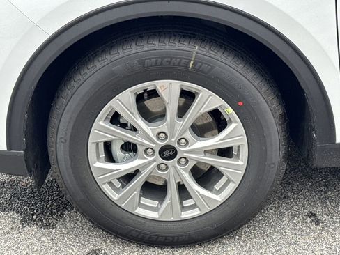 New 2026 Ford Escape Active image 11