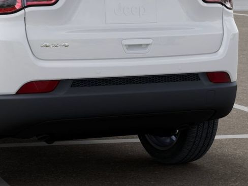 New 2026 Jeep Compass Limited w/ Sun, Sound & Navigation Group AWD/4WD image 14