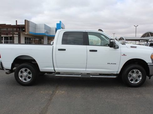 Used 2023 RAM 2500 Big Horn w/ Level 1 Equipment Group AWD/4WD image 2