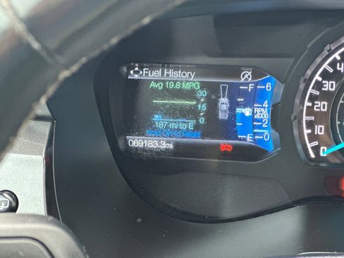 Used 2021 Ford Ranger Lariat w/ FX4 Off-Road Package image 27