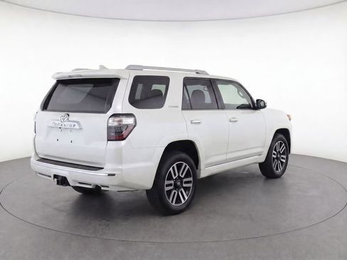 Used 2021 Toyota 4Runner Limited image 6