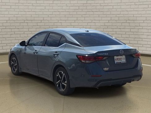 Used 2025 Nissan Sentra SV FWD image 7