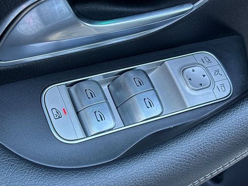 Certified 2025 Mercedes-Benz GLA 35 AMG 4MATIC image 12