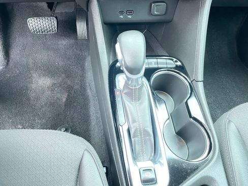 Used 2025 Buick Encore GX Preferred image 41