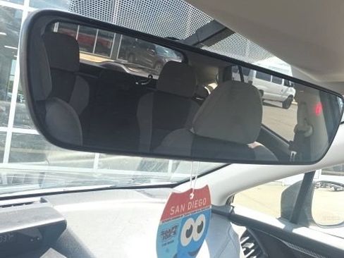 Used 2018 Subaru Crosstrek 2.0i Premium AWD/4WD image 26