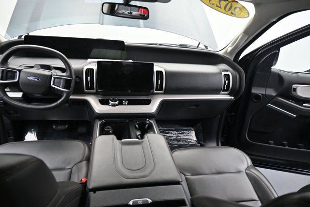 Used 2025 Ford Expedition Active AWD/4WD image 22
