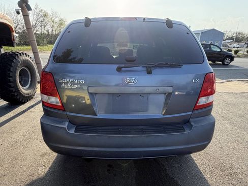 Used 2004 Kia Sorento EX RWD image 6