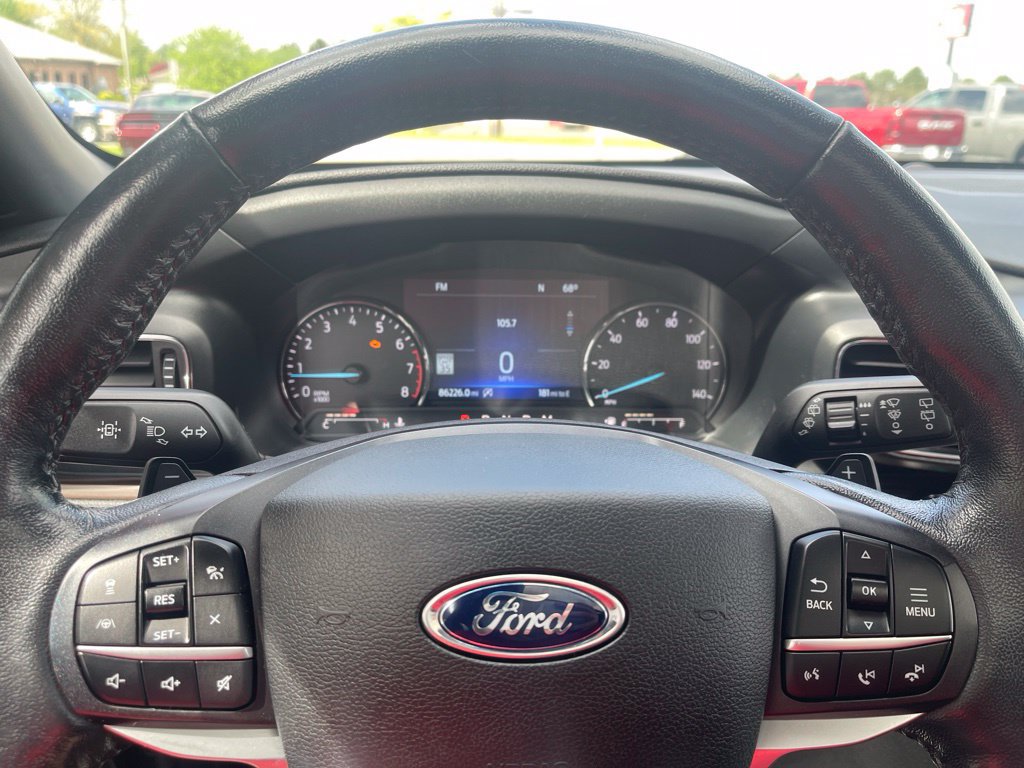 Used 2020 Ford Explorer Limited AWD/4WD image 18
