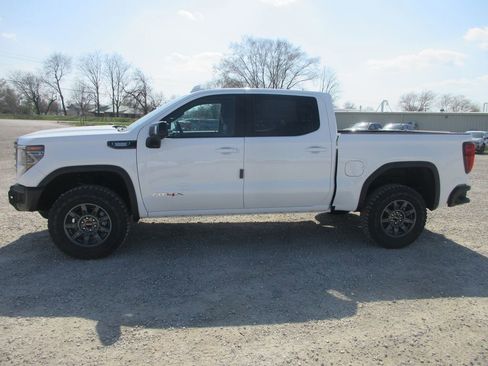 New 2026 GMC Sierra 1500 AT4X AWD/4WD image 9