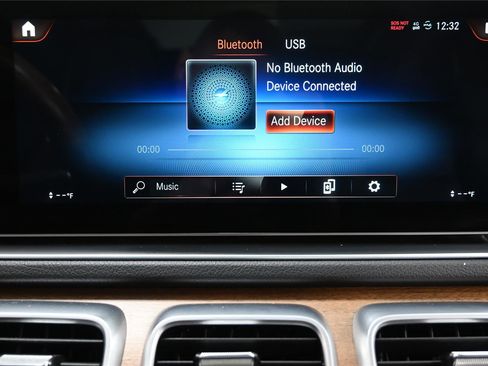 Used 2021 Mercedes-Benz GLS 580 4MATIC image 13