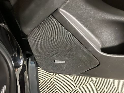 Used 2017 Cadillac XT5 Luxury AWD/4WD image 34