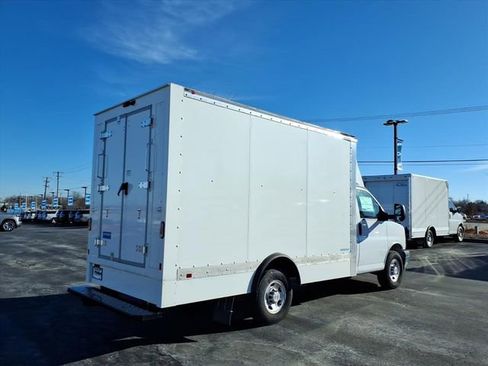 New 2024 Chevrolet Express 3500 w/ Power Convenience Package image 3