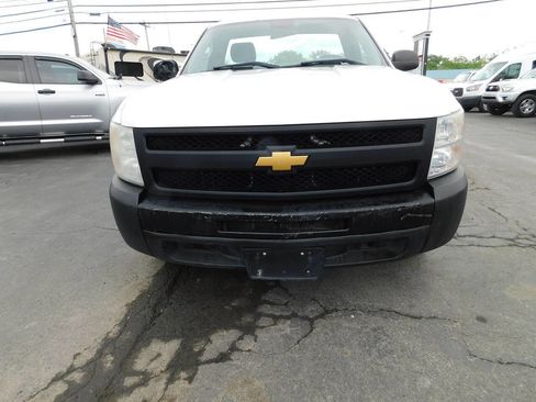 Used 2012 Chevrolet Silverado 1500 W/T RWD image 12