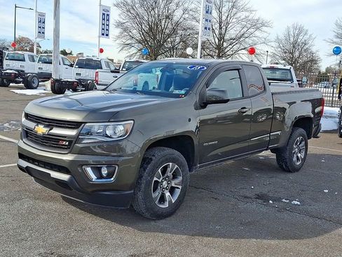Used 2018 Chevrolet Colorado Z71 image 3