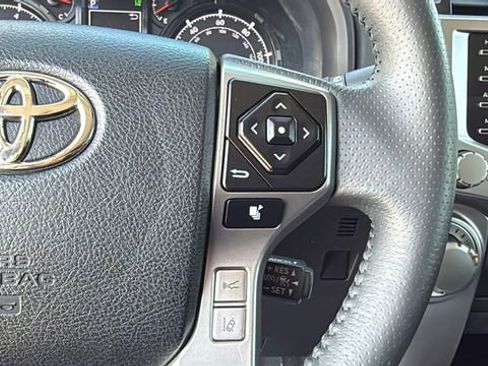 Used 2022 Toyota 4Runner SR5 Premium w/ Moonroof Package image 20
