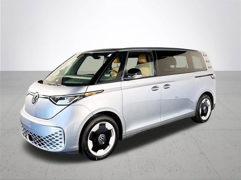 New 2025 Volkswagen ID. Buzz Pro S image 2