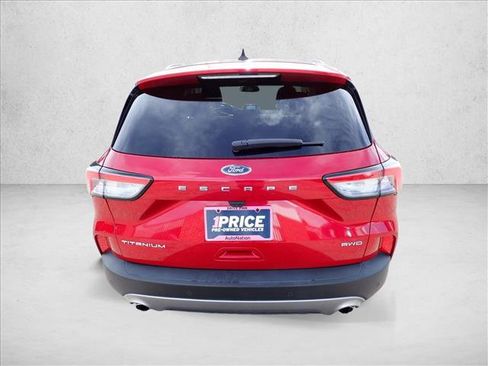 Certified 2022 Ford Escape Titanium w/ Titanium Elite Package AWD/4WD image 3