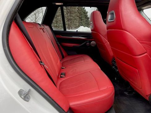 Used 2017 BMW X5 M Base image 29